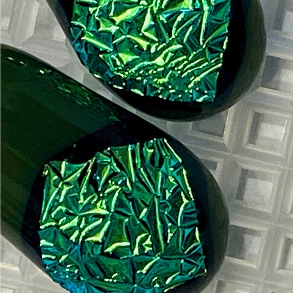 Handmade Fused Glass Elegant Green  Dangle Earrings - Picture 2 of 3